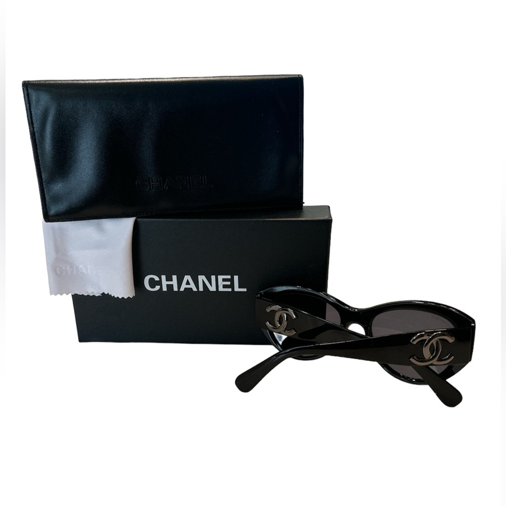 Acetate Butterfly Large CC Sunglasses Black with Dark Gray Logo